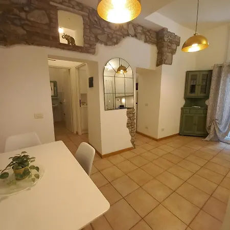 Tommy Appartamento Manarola