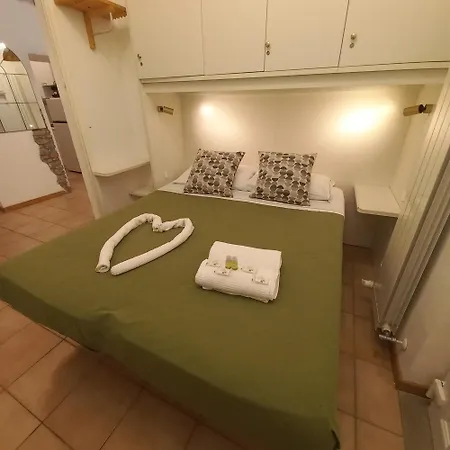 Tommy Apartment *